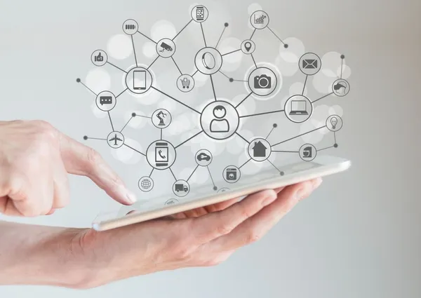社群連結_物聯網_IOT_shutterstock_279329402.jpg