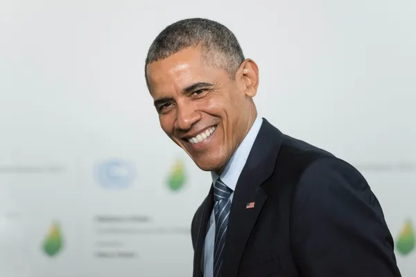 限編輯用_Obama_Frederic Legrand-COMEO-Shutterstock.jpg