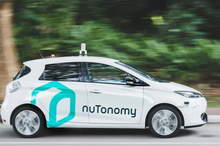 無人自駕計程車 nuTonomy 改道釀禍，成新加坡無人車事故首例
