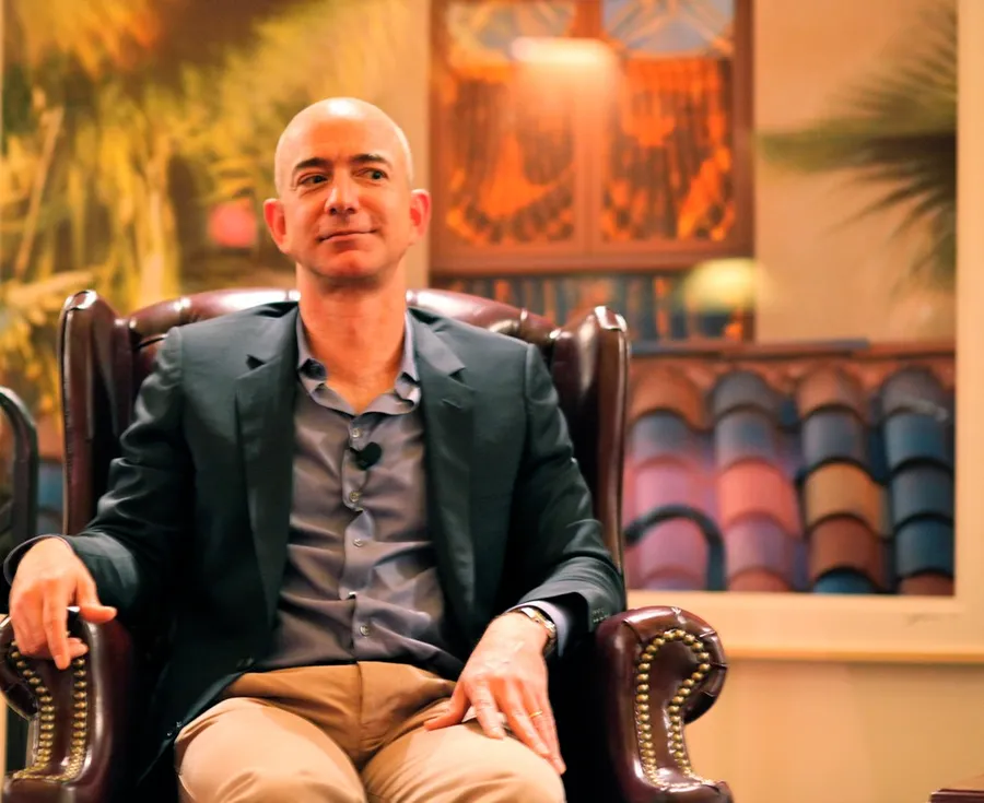 Amazon 創辦人貝佐斯都在想些什麼？一切都藏在亞馬遜的「致股東信」原文裡
