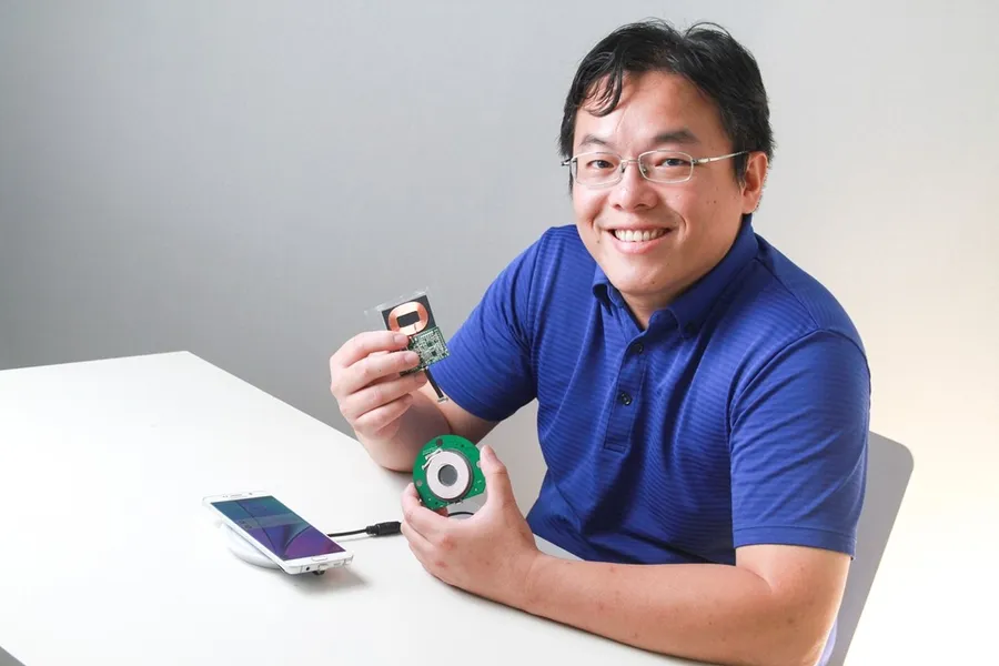[Meet創業之星]讓你的手機不用線就能快速充電！智慧電源科技首創15W無線快充技術！