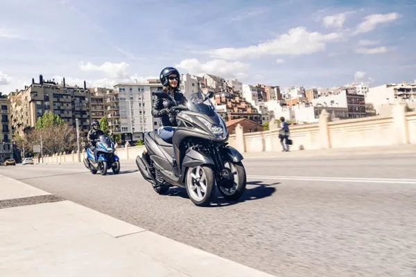 YAMAHA Tricity 155.jpg