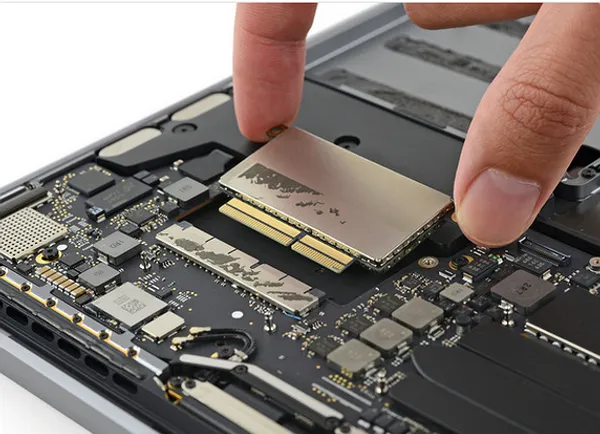 拆解MacBook Pro6.png