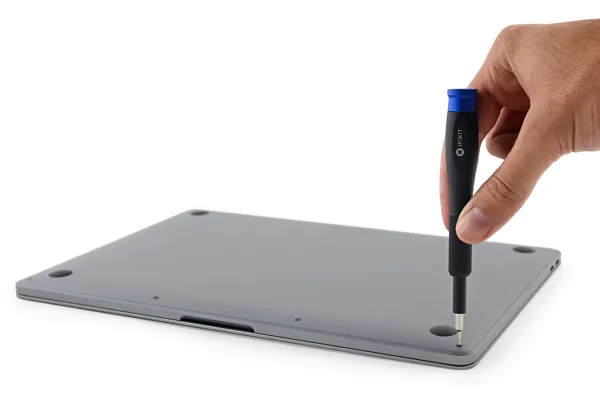拆解MacBook Pro3.png