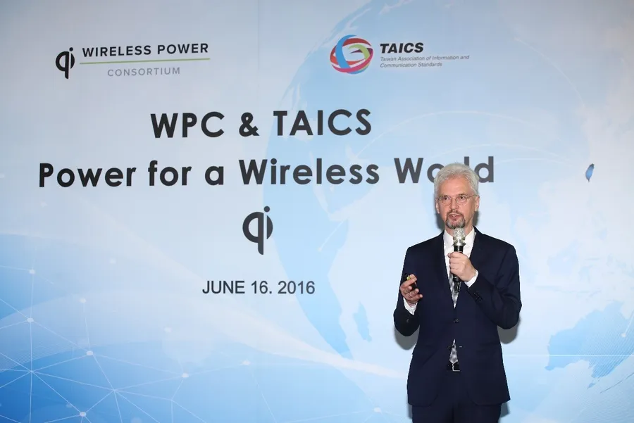 無線充電聯盟偕夥伴 完善以 Qi 為標準的無線充電生態體系