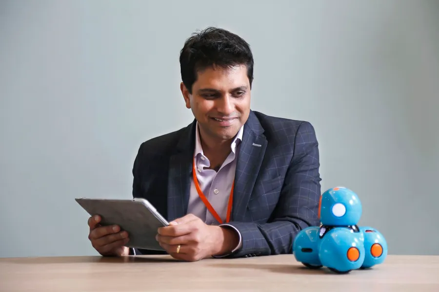 矽谷教育機器人創業家VIkas Gupta給台灣家長的話：理解程式才能理解世界