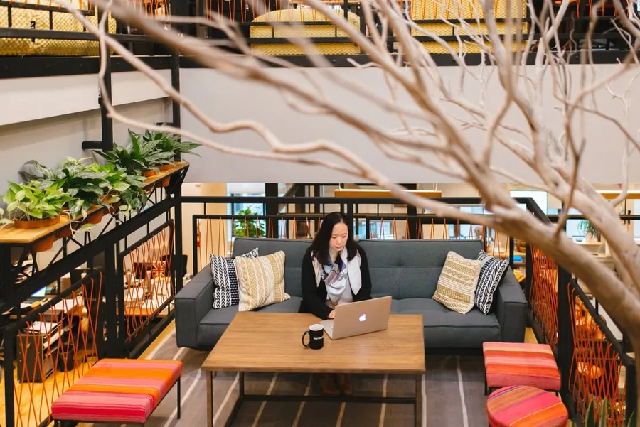 創業空間也上市！WeWork中國合作夥伴「科技寺」母公司上新三板