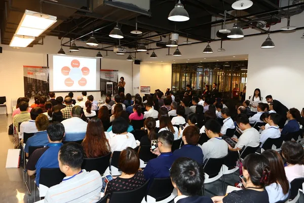 「翻轉‧明日零售」活動