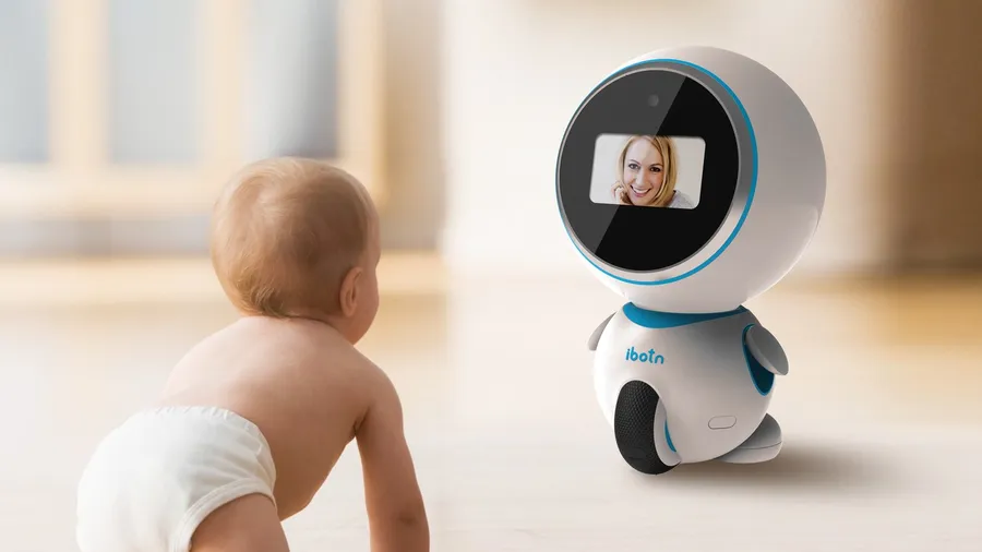 爸媽好幫手——「ibotn」愛蹦幼兒陪伴機器人