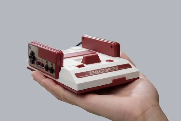Nintendo Famicom Mini