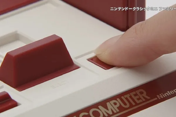 Nintendo Famicom Mini