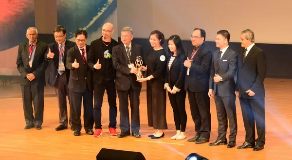 APICTA頒獎典禮團隊領獎金獎_奇銳