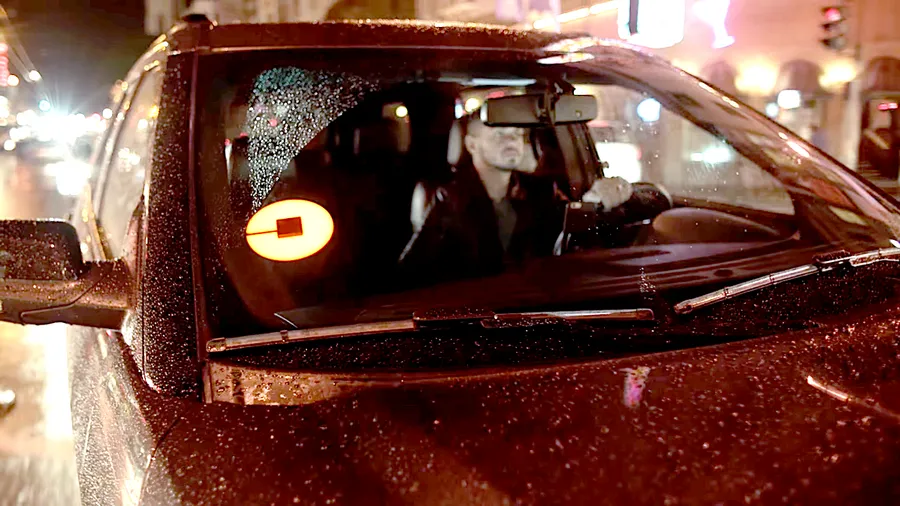 美國Uber司機睡停車場過夜，「零工經濟」勞工問題再引討論