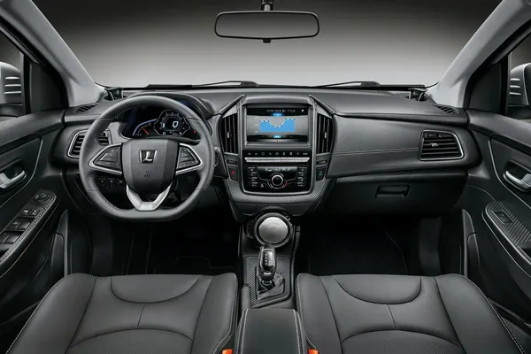 LUXGEN S3