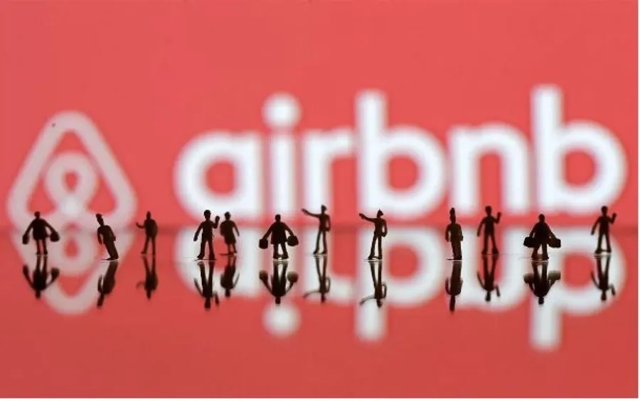 向政府低頭，Airbnb 開始收稅漲房費了！