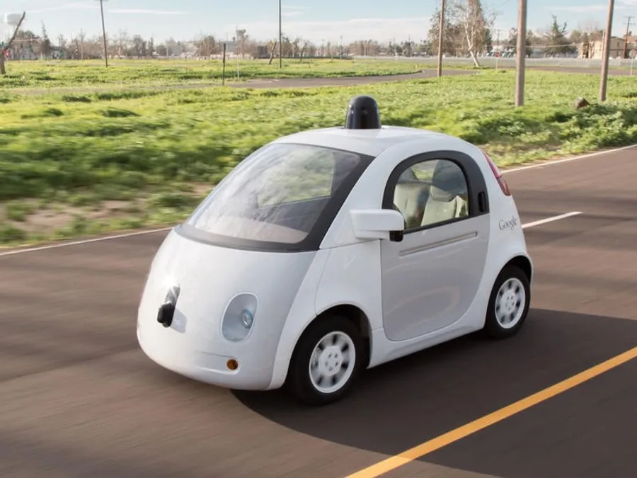 Google 申請新專利！想用無人駕駛「顛覆」掉 Uber、滴滴