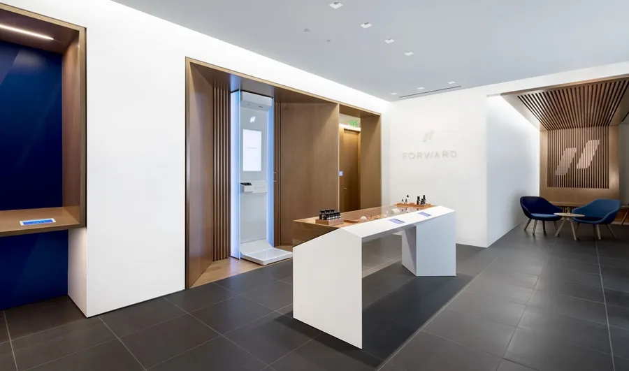診所界的Apple Store！Google前員工打造的未來診所「Forward」正式開張