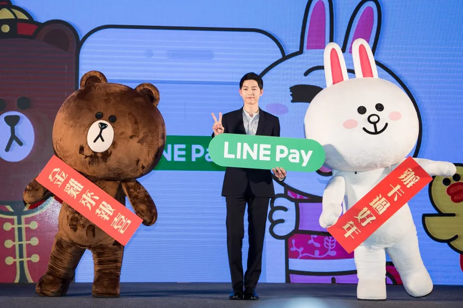 宋仲基接棒朴寶劍，LINE Pay中信聯名卡衝發卡量，更要衝100%綁定率