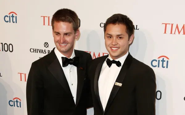 第二篇_2-2_Snapchat founders Evan Spiegel (L) & Rober