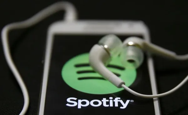 每月只要 10 美元!Spotify 推出 Spotify Hi-Fi 無損音質串流服務,還可以選黑膠唱片曲目