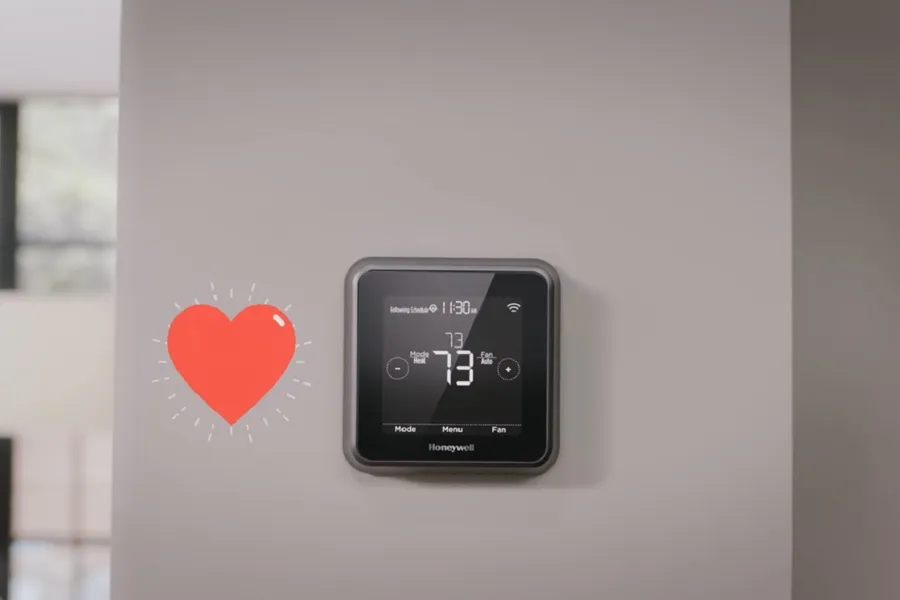 返家前房先暖！最懂你的智慧冷暖爐控制噐 HoneyWell T5