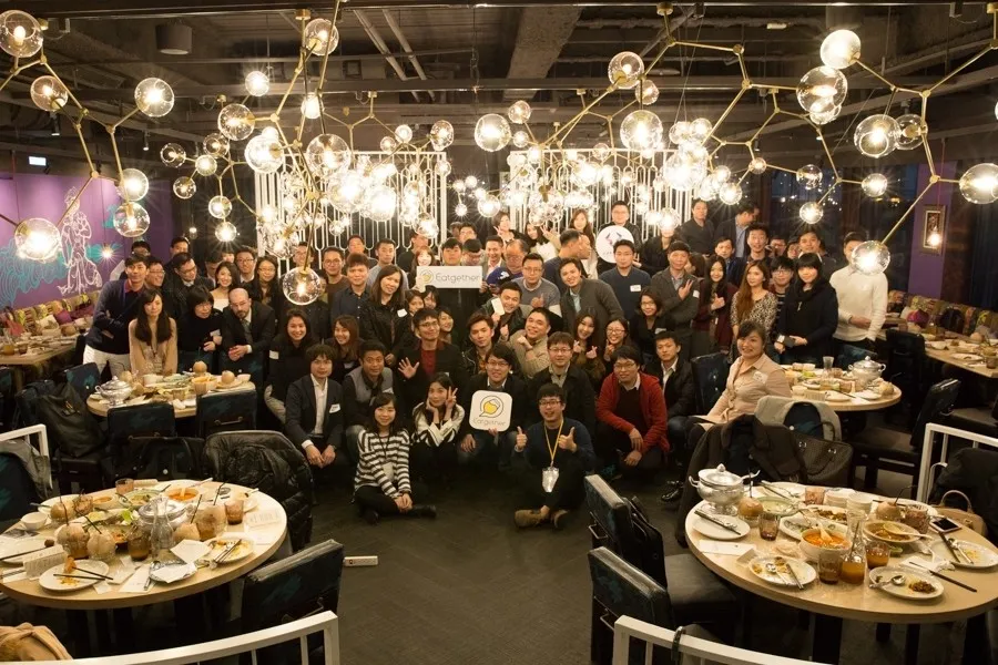 全台首次新創大春酒，聚餐社交APP《Eatgether》讓百位創業家同桌約飯，創造破億商機！