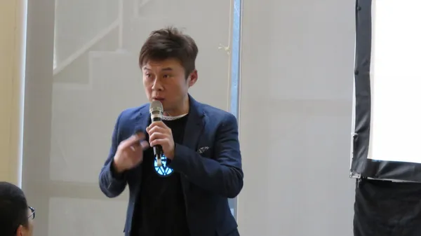 HTC劉思銘副總分享虛擬實境內容研發.JPG