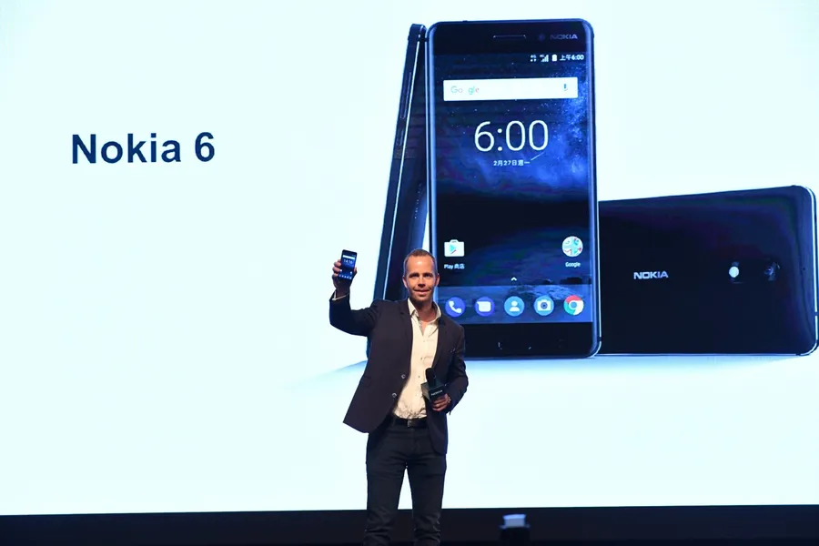 摔不死！帶著3310的精神強勢回歸！芬蘭新創HMD帶著Nokia 6登台