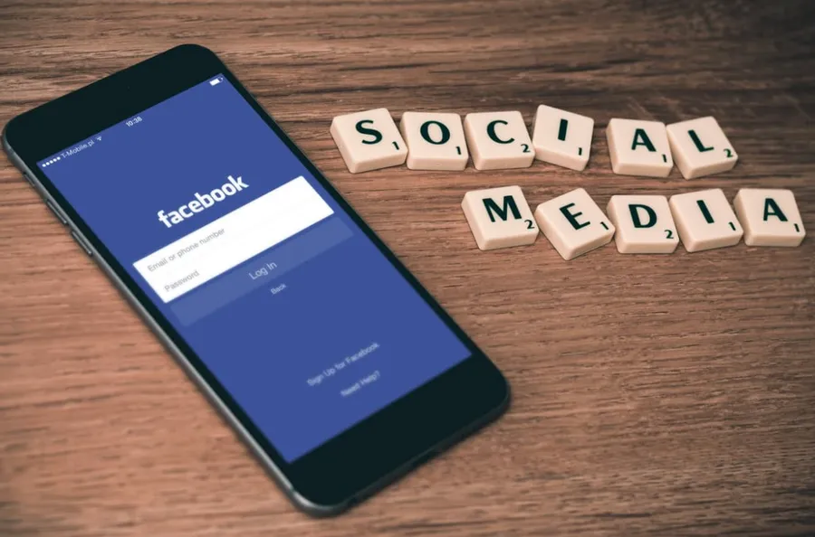 BBC提供證據檢舉兒童不雅內容，反遭Facebook向英國警方舉報記者散播私密社團照片