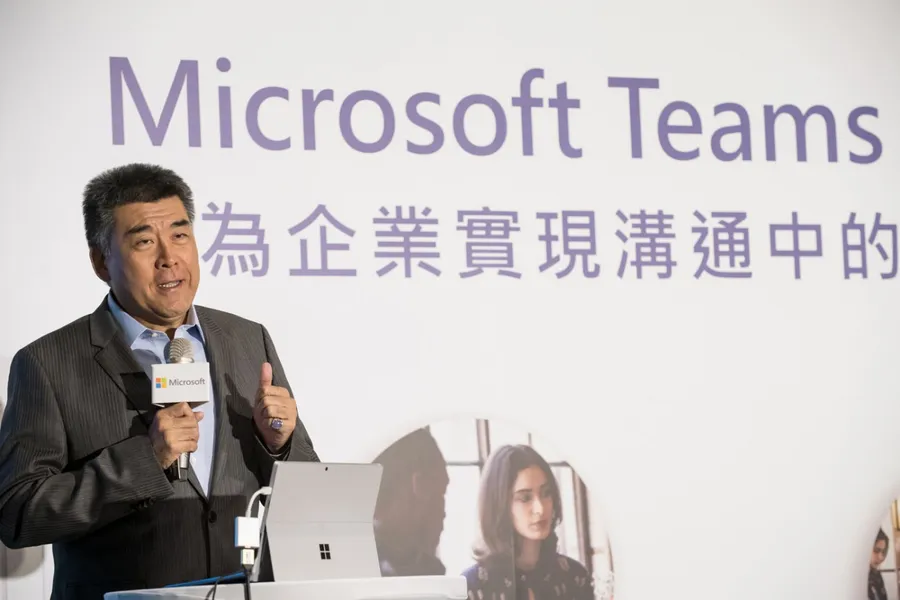 全球5萬家企業導入！微軟正式在台推出整合Office 365的「Teams」迎戰LINE、Slack