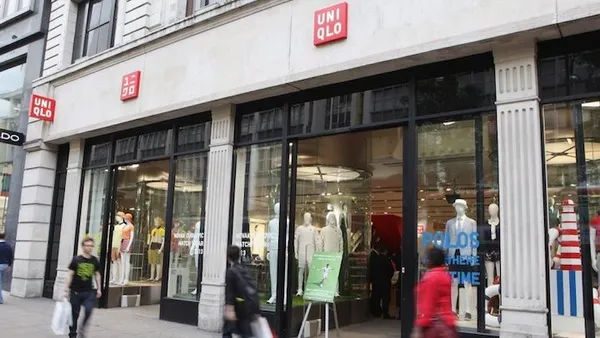 uniqlo.jpeg