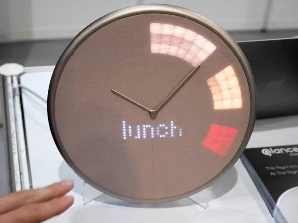 smart clock 3
