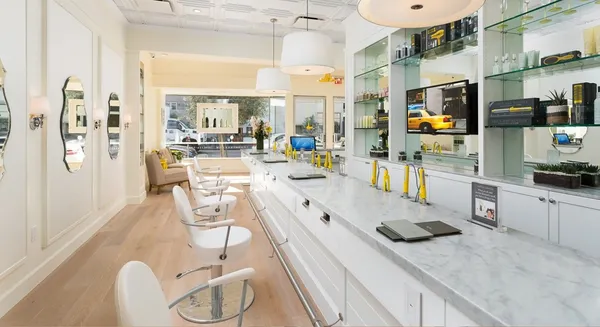 11_gallery_interior4.jpg