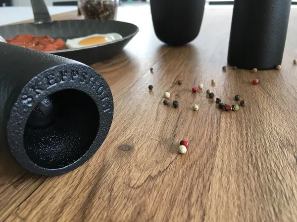 斯肯特-胡椒研磨罐-2.JPG