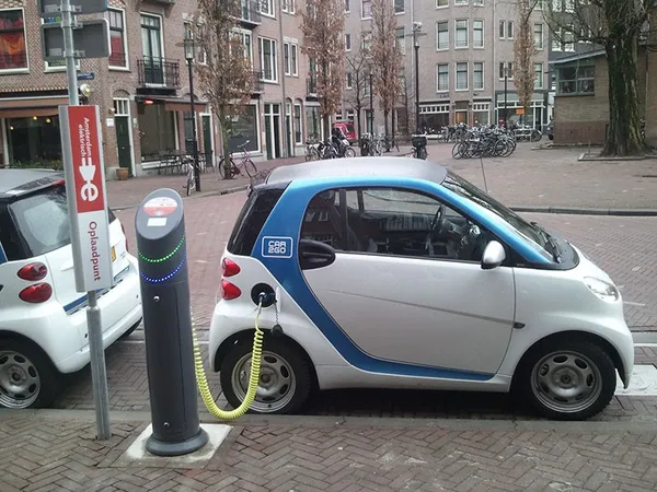 Stupid-Electric-Car.jpg