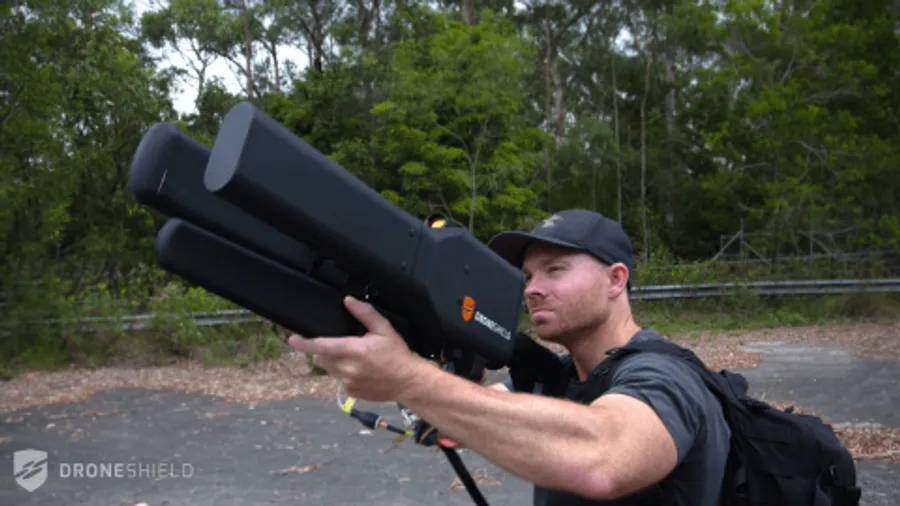 無人機殺手！DroneGun 讓你靠自己力量驅逐無人機
