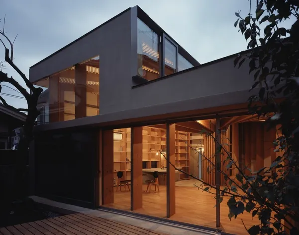 樹屋2-1stringio.jpg
