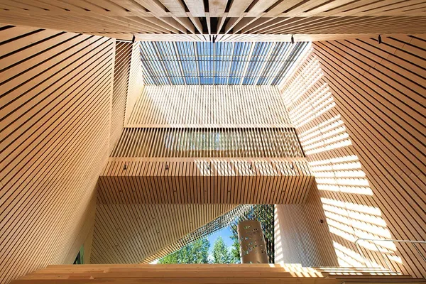patkau_architects_audain_art_museum_07.jpg