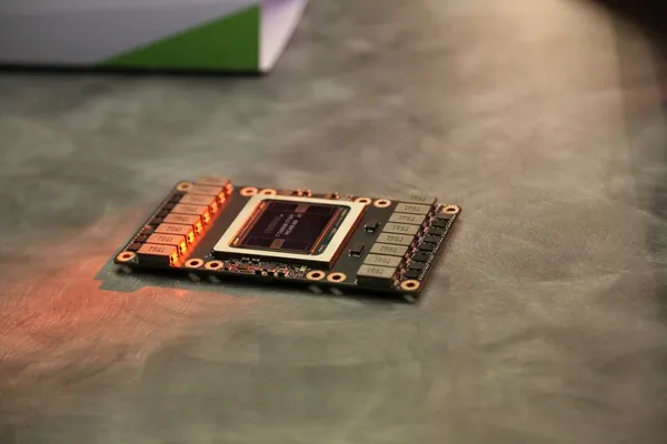 NVIDIA Volta 微架構晶片