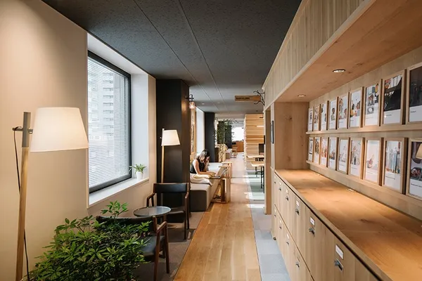 airbnb_tokyo_office_02.jpg