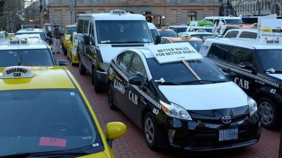 叫車服務太方便，一些美國人開始把車賣掉用 Uber、Lyft 通勤