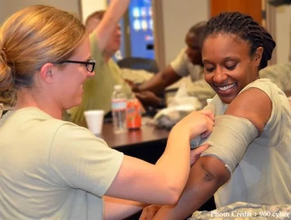 爺爺的葡萄酒廠，讓他發明12秒止血的海藻。這位24歲的創業家，教我們用家族記憶創造個人成功 