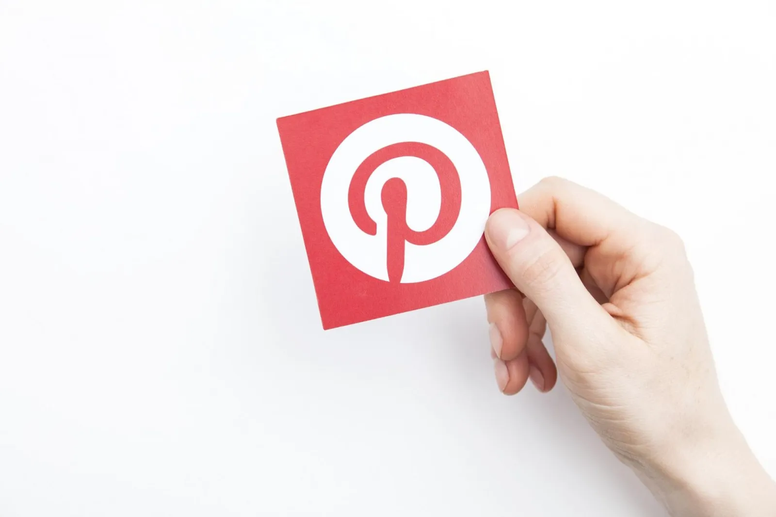 Pinterest 月活躍用戶驟減 2 千萬！疫情紅利消退後，有何機會與挑戰？