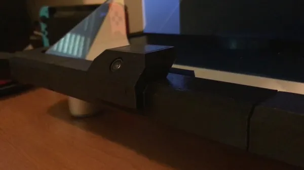 Holographic Cortana Appliance (4)