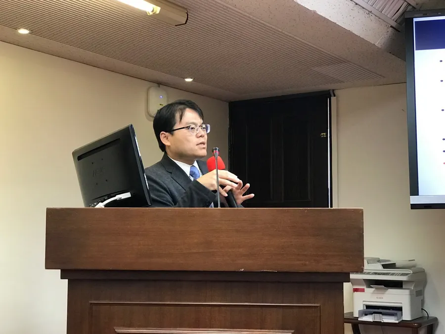 「不要變成新加坡代工廠。」台大機械系副教授李綱：台灣發展無人車太保守