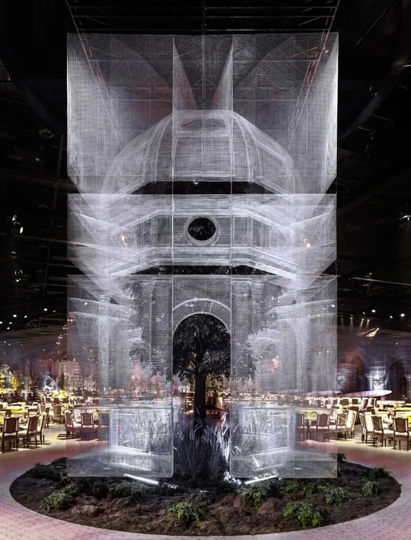 Edoardo Tresoldi - Abu Dhabi ©Roberto Conte_15.jpg