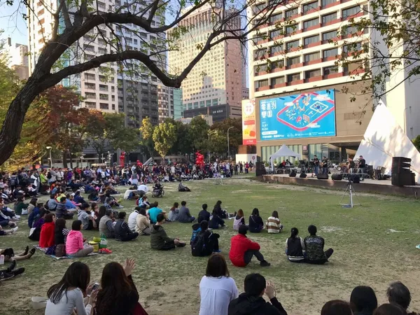 超通用展覽