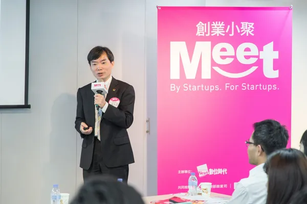蔡祈岩.jpg