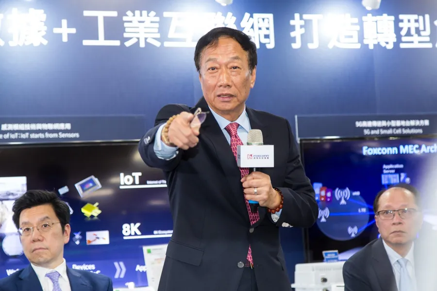 鴻海等4家蘋果代工廠反擊高通！指控違反「反壟斷法」