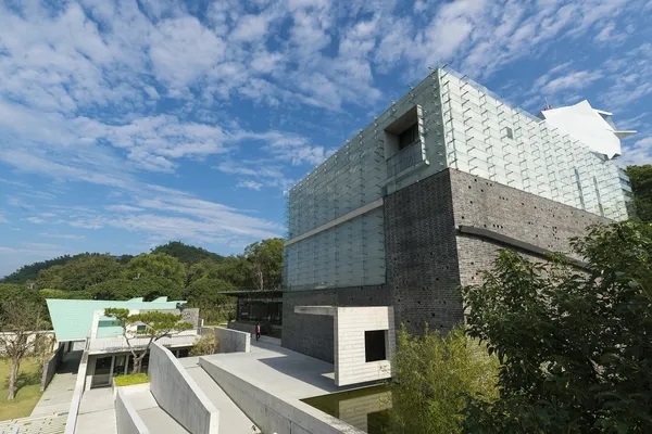 毓繡美術館_建築2.jpg